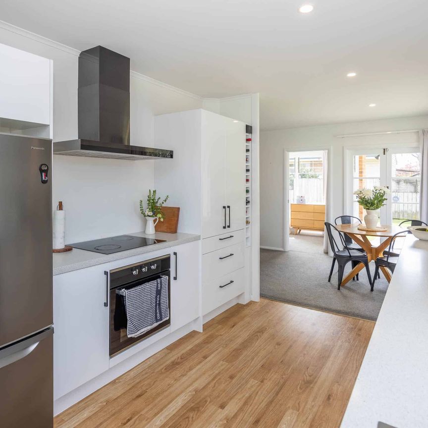Well Maintained Brick Home - Photo 1