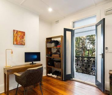 Stylish Inner-City Living in the Heart of Newtown - Photo 3