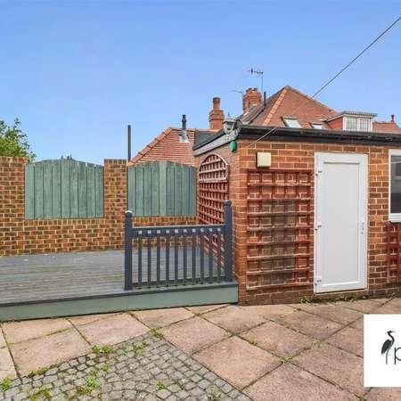 Newlands Avenue, Tunstall, Sunderland, SR3 - Photo 1