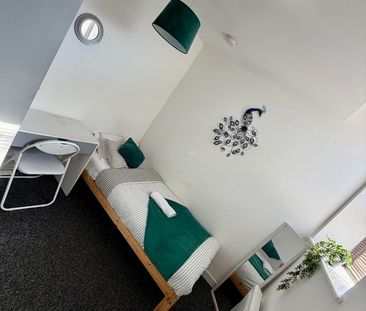 3 Bed Flat, The Study, M6 - Photo 5
