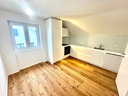 2.5 Zimmer, 63 m², 3. Stock - Photo 5