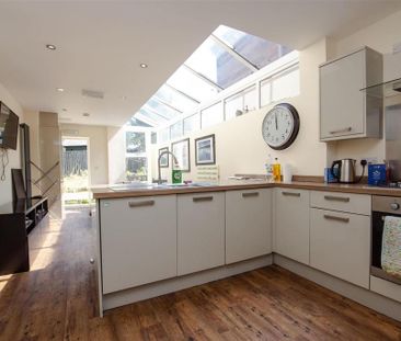 6 bedroom house to rent - Photo 4