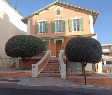 Location appartement de caractère 4 pièces 73 m² Bandol - Photo 1