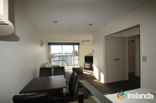 Wonderful on Worcester - Photo 1