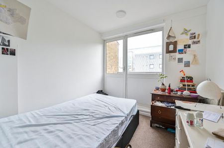 5 bedroom flat to rent - Photo 4