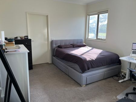 8/11-15 Basil Street, Newport - Photo 2