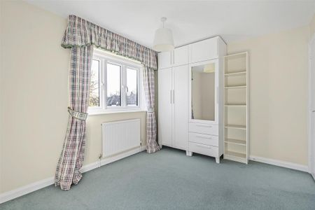 3 bedroom detached house to rent - Photo 5