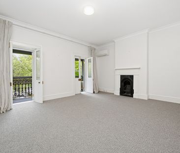 240 Crown Street, Darlinghurst NSW 2010 - Terrace For Rent | Domain - Photo 2