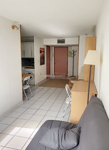 Location Appartement 2 pièces 39m² MONTPELLIER 34000 - Photo 3