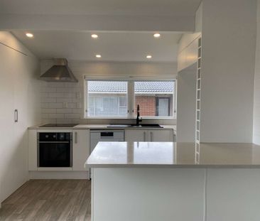 Elevate Your Living | Modern, 5-Bedroom Unit - Photo 2