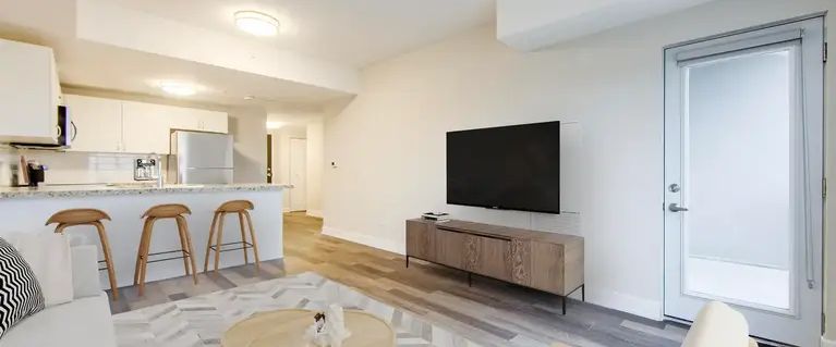 212 Davis Apartments | 212 Davis Drive, Newmarket - Photo 1