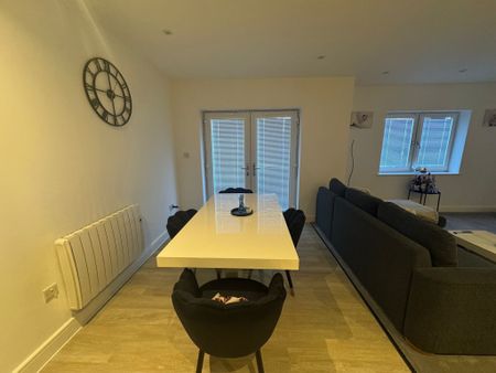 Lonsdale Place, DERBY - Photo 2