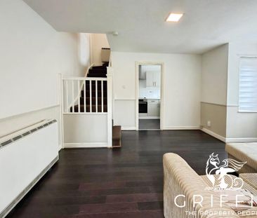 Camden Road, Chafford Hundred, Grays, RM16 - Photo 1