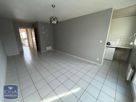 Location Appartement 2 pièces 43m² PETIT COURONNE 76650 - Photo 3