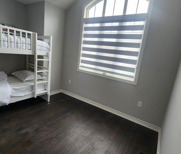 For Lease - 155 Rosie Street, Blue Mountains, Ontario - Photo 4