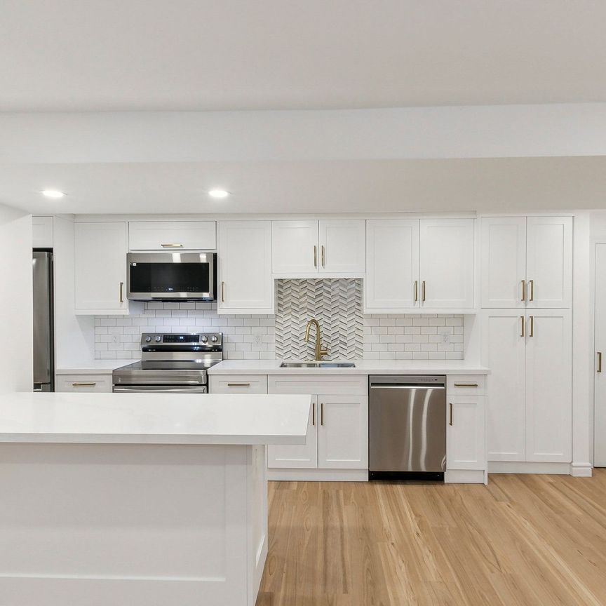 For Lease - 53 Gracey Boulevard Unit# Lower, Toronto, Ontario - Photo 1