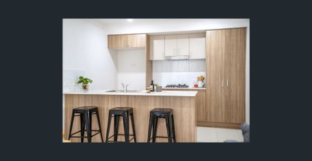 STYLISH LOW MAINTENANCE DUPLEX - Photo 5