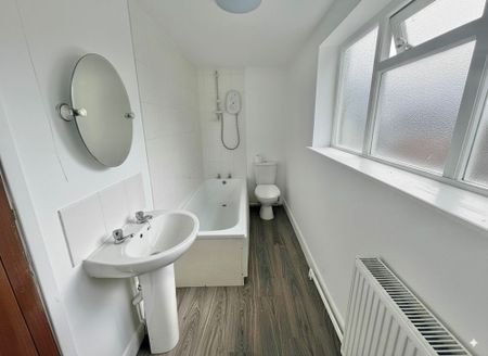 2 bed terraced house to rent in Botanic Road, Southport, PR9 - Photo 5