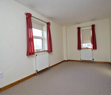 Northumberland Street, Norwich - Photo 2