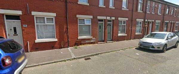 2 Bed Terraced House, Hafton Road, M7 - Photo 1