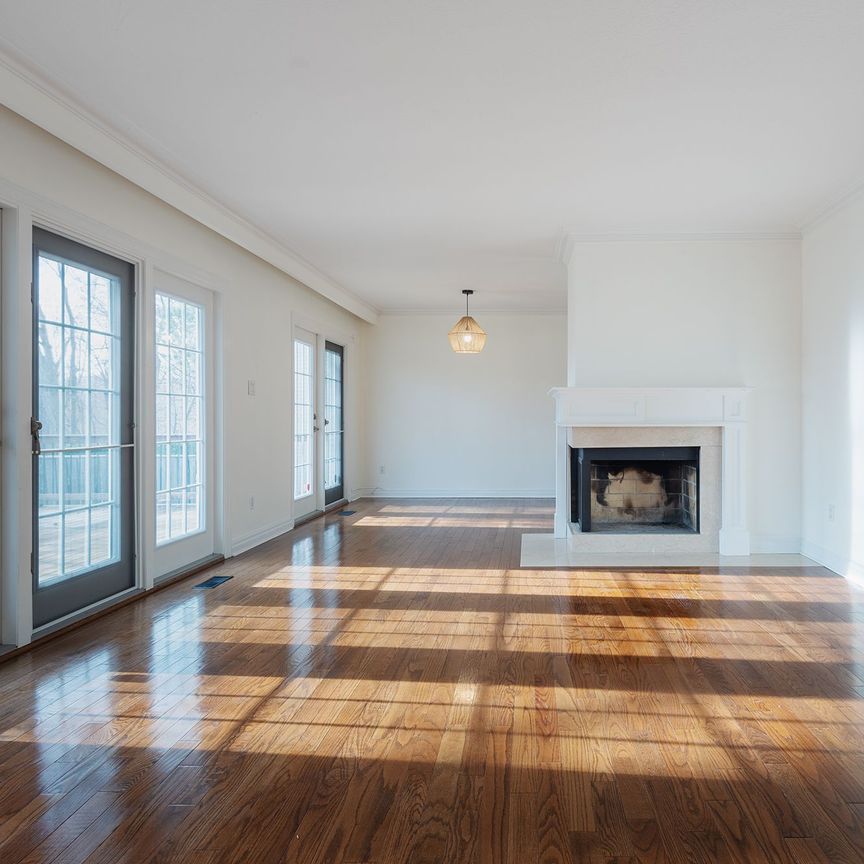 For Lease - 31 Rivercove Drive, Toronto, Ontario - Photo 1