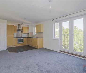 2 bedroom apartment to rent - Photo 5