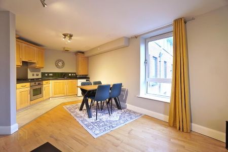 E3.3 Apartment Whitehall Square, 181 Sandy Row, Belfast, BT12 5EG - Photo 3