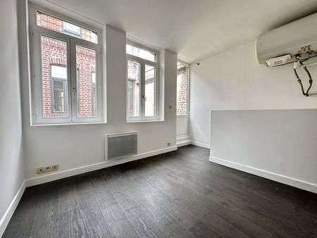 Location Appartement 1 pièce 20m² LILLE 59000 - Photo 2