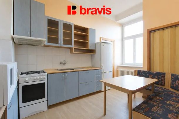 Pronájem bytu 3+1 s balkonem, Brno - Černá Pole, ul. Kunzova - Photo 1