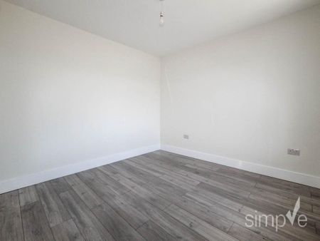 2 bedroom ground floor flat to rent - Photo 2