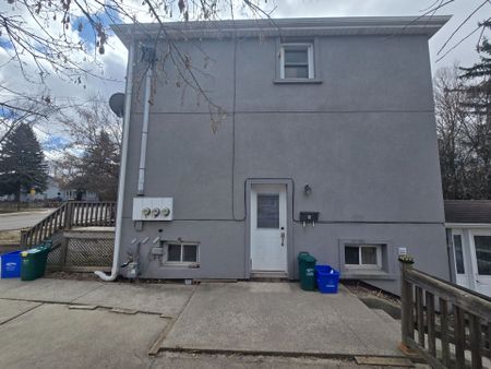 For Lease - 18 Ewing Street Unit# 2, Halton Hills, Ontario - Photo 4