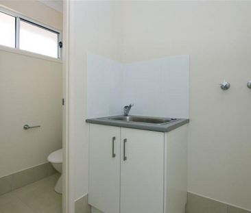 Unique & Spacious Unit. - Photo 5