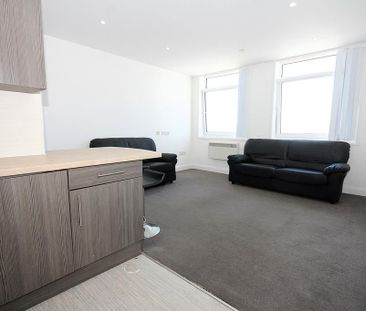 2 bedroom flat to rent - Photo 6
