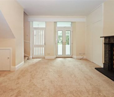 3 bedroom terraced house to rent - Photo 1