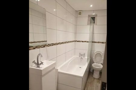 Room in a Shared House, Deptford High Street, SE8 - Photo 5