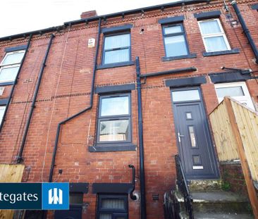 2 bedroom terraced house to rent - Photo 4