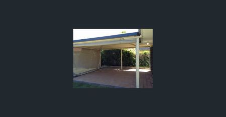 Ideal Family Home - Photo 2