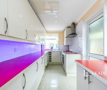 5 bedroom bungalow to rent Milton Road, CR3 - Photo 2