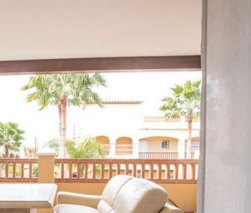 Luxury Flat for rent in Estepona, Spain - Photo 1