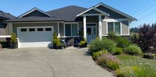 Two Bedroom Basement Suite - Photo 2