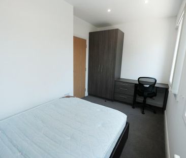 1 bedroom flat to rent - Photo 6