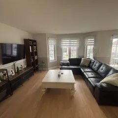1 room apartment of 92m² in Repentigny - Photo 2