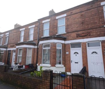 41 Ravenhill Avenue, Belfast BT6 8LD - Photo 2