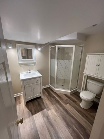 For Lease - 3415 Forrestdale Circle Unit# lower level, Mississauga, Ontario - Photo 2