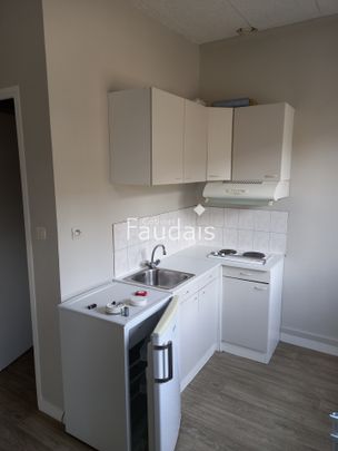 Location Appartement 1 pièce 21m² ST LO 50000 - Photo 1