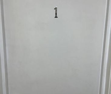 Room in a Shared House, Cavendish Street, M15 - Photo 3