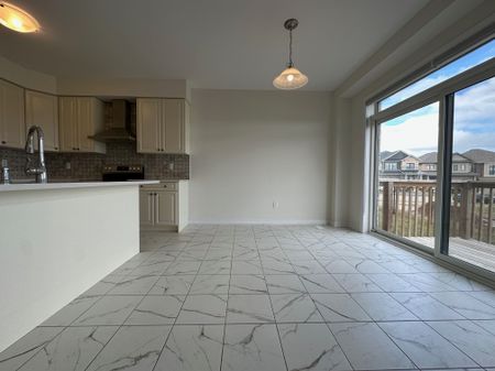 For Lease - 3 Bee Crescent Unit# Upper, Brantford, Ontario - Photo 2