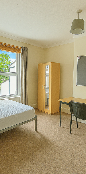 1 bedroom in a house share to rent - Photo 1