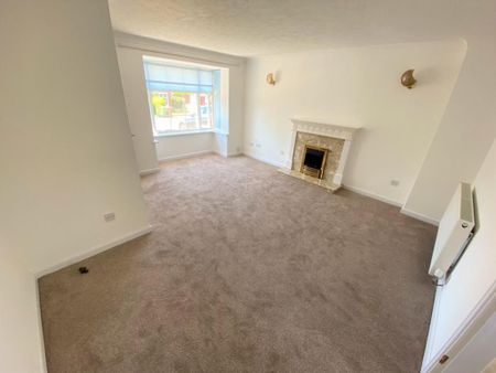 3 bedroom detached house to rent - Photo 2
