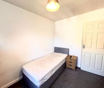 1 bedroom detached house to rent - Photo 2